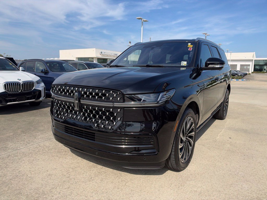 2025 Lincoln Navigator Black Label