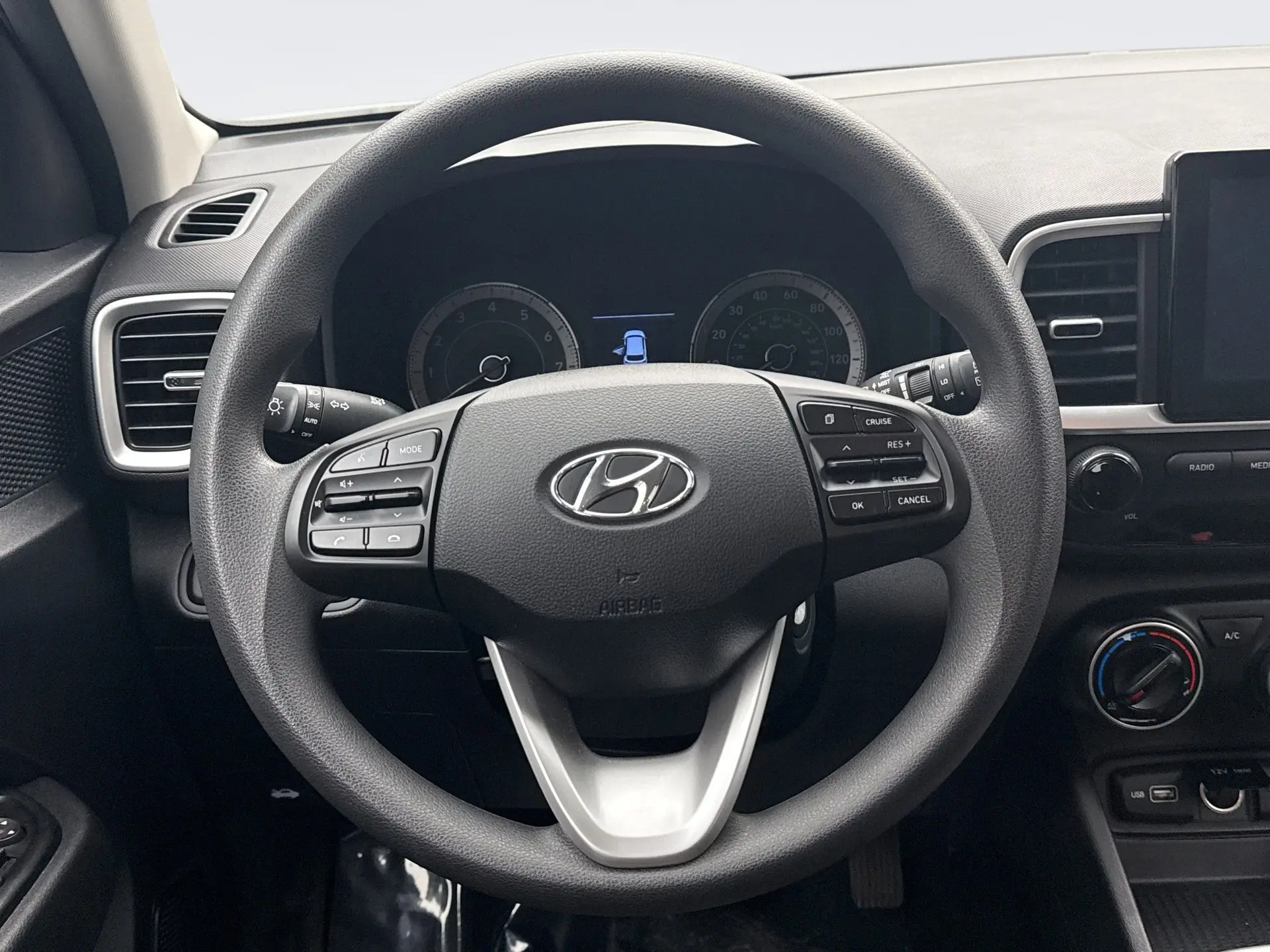 2022 Hyundai Venue SE photo 11