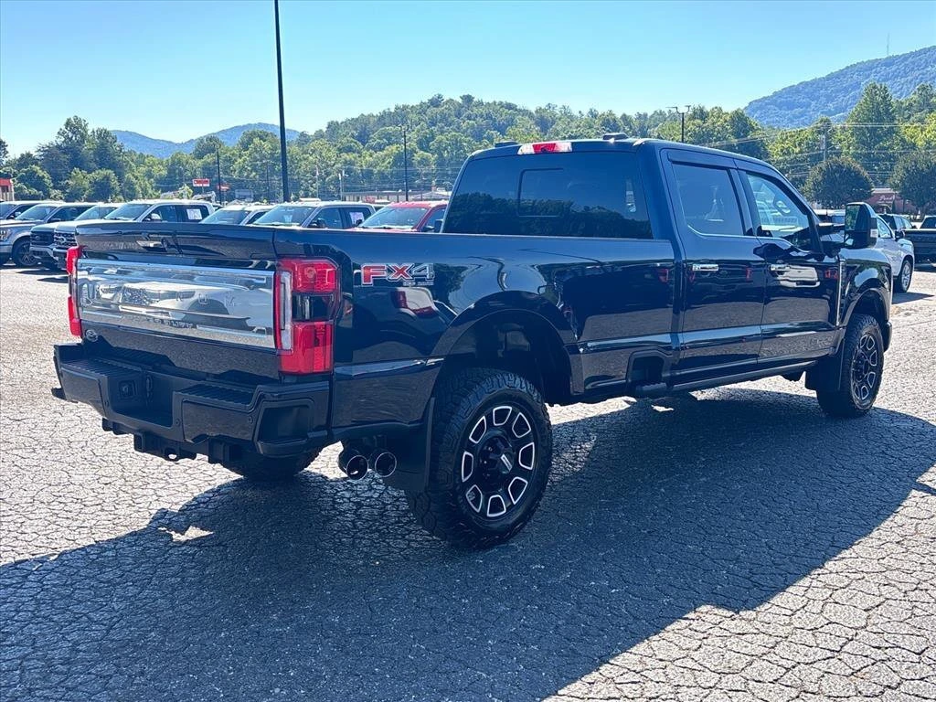 2023 Ford F-250 Super Duty Platinum - Photo 8