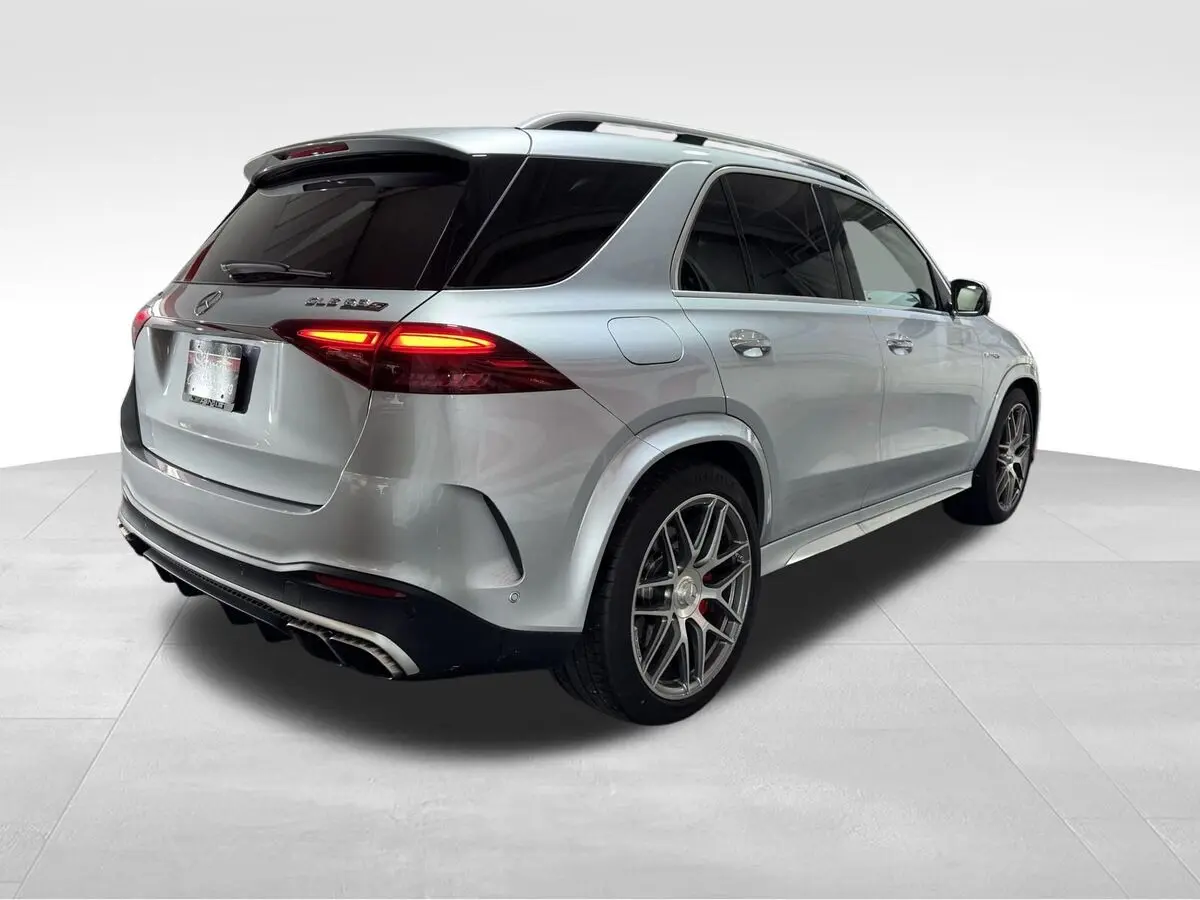 2024 Mercedes Benz GLE S 4MATIC photo 4