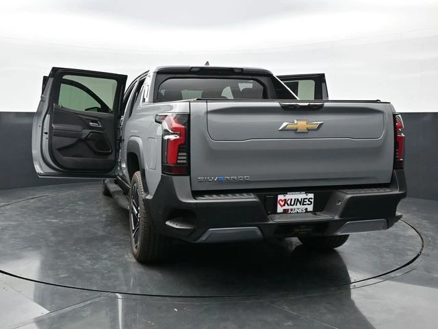 2026 Chevrolet Silverado EV LT - Photo 42