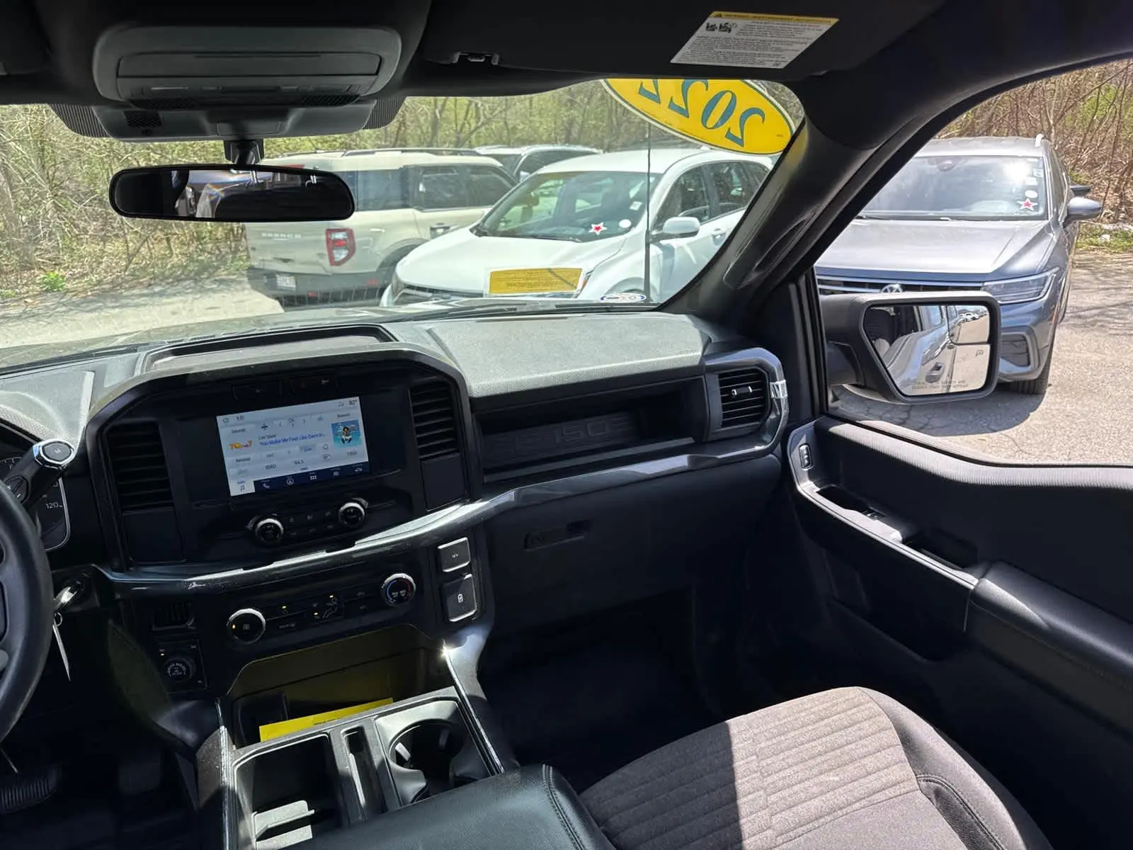 2022 Ford F-150 XL photo 32