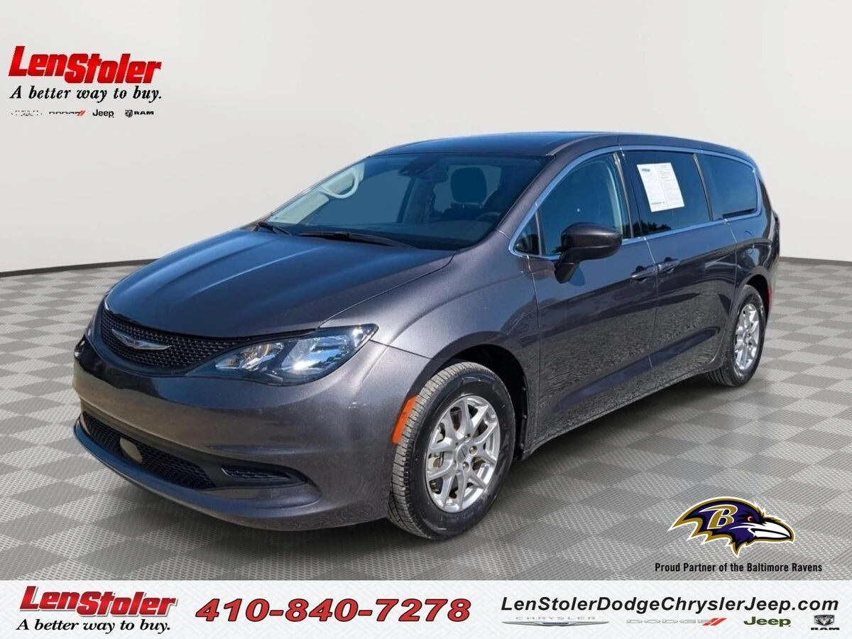 2023 Chrysler Voyager