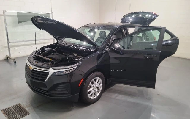 2023 Chevrolet Equinox LS - Photo 13