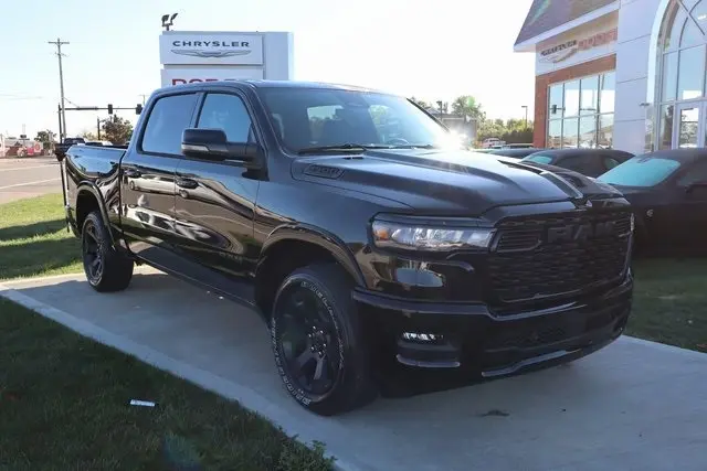 2026 Ram 1500 Big Horn Night Edition photo 3
