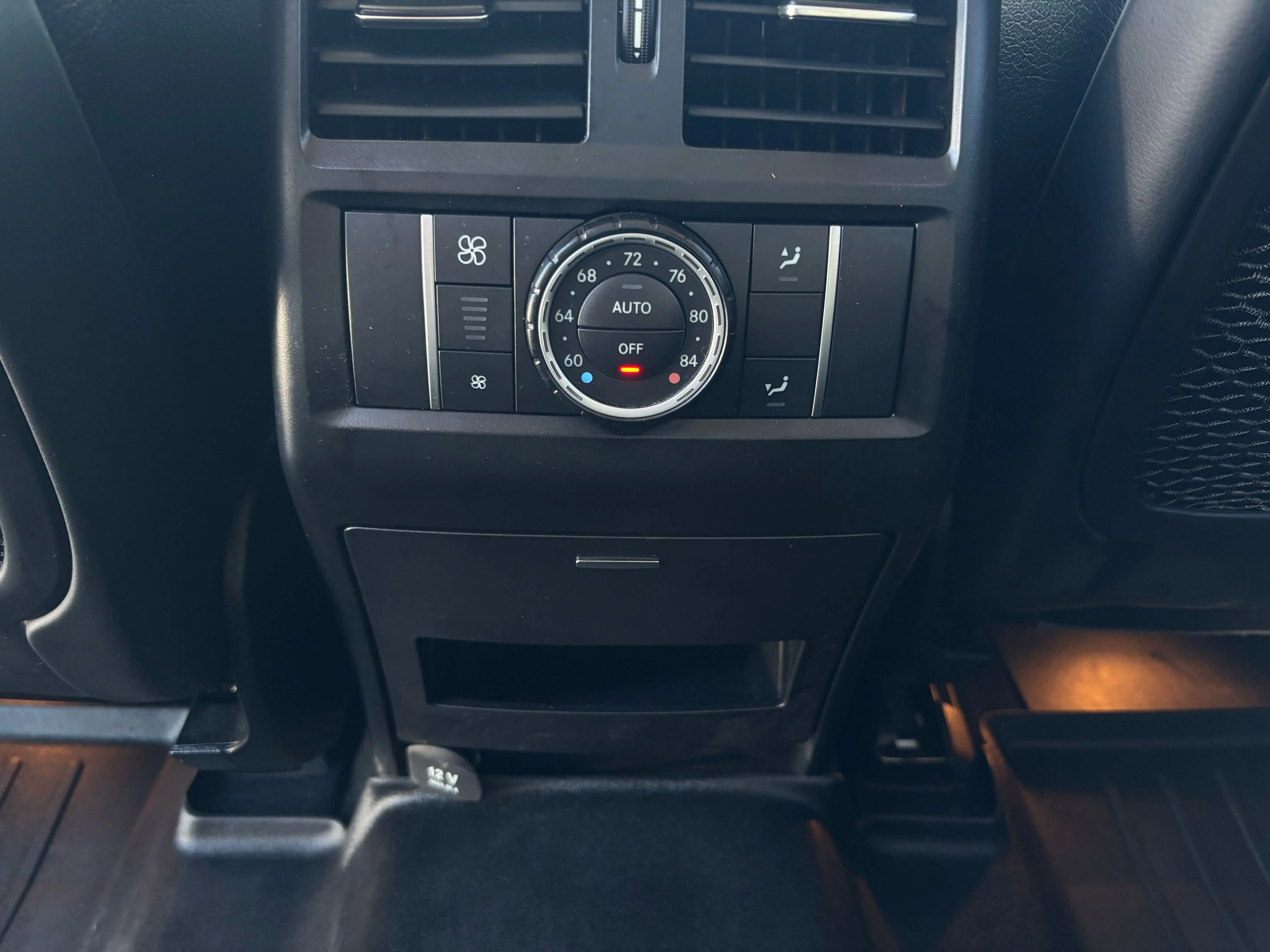 2014 Mercedes Benz GL 450 photo 3