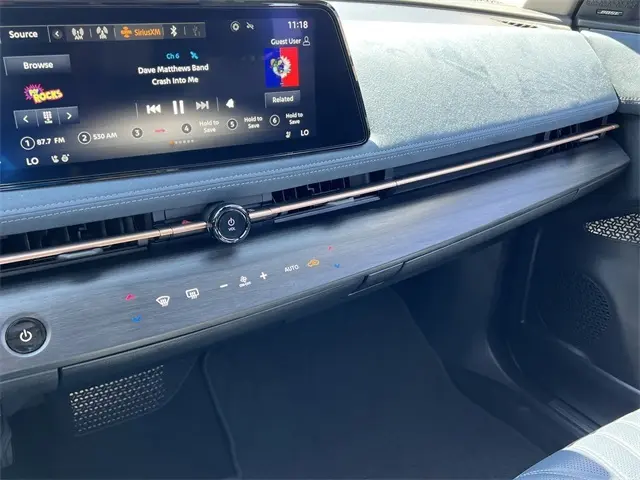 2023 Nissan ARIYA Platinum e-4ORCE photo 18
