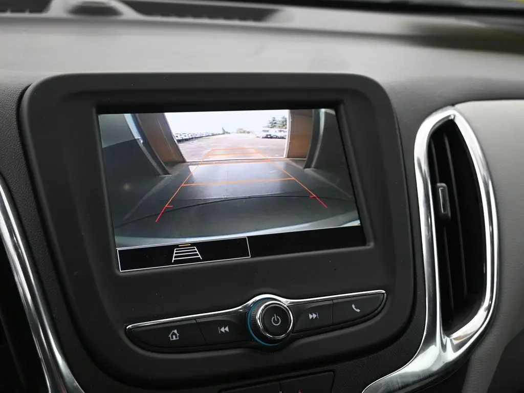 2023 Chevrolet Equinox LT photo 19