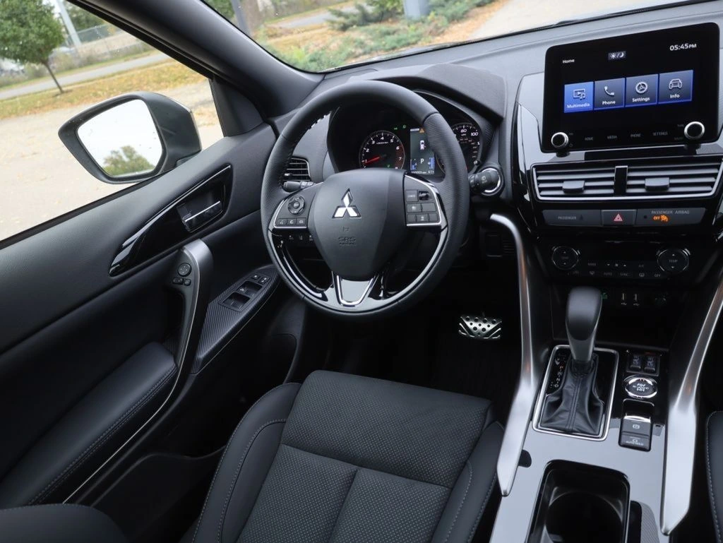 2026 Mitsubishi Eclipse Cross Black Edition - Photo 22