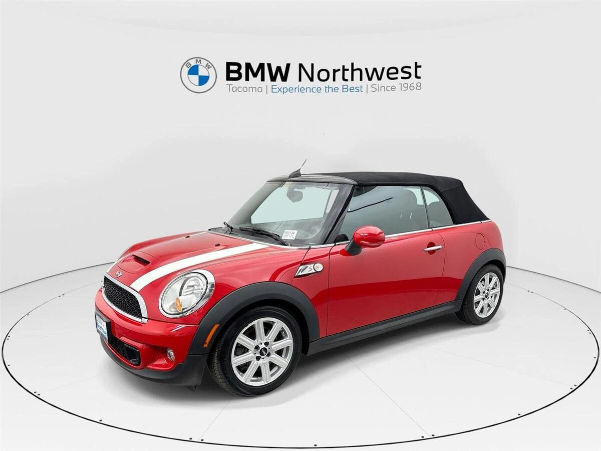 2013 MINI Cooper S's photo