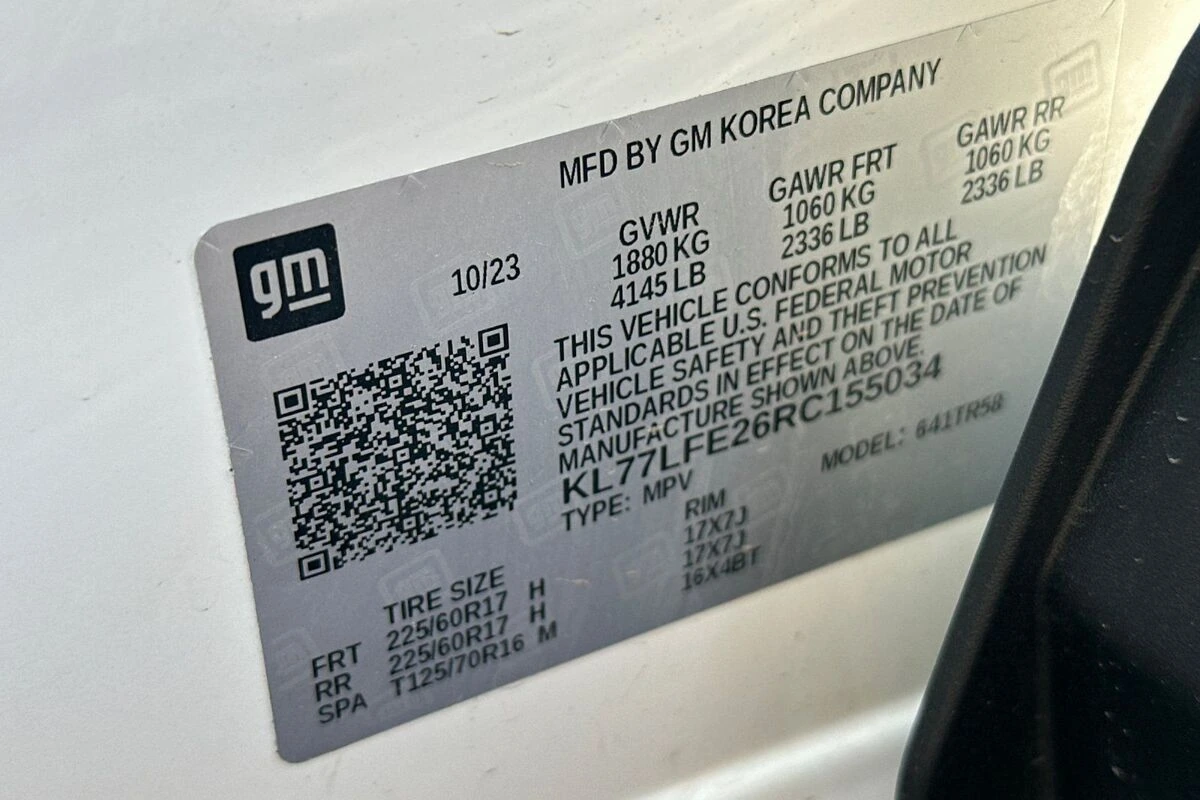 2024 Chevrolet Trax LS - Photo 28