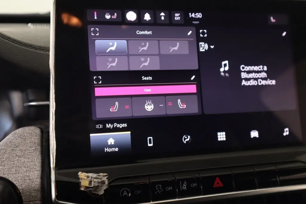 2024 Jeep Compass Latitude Lux photo 6
