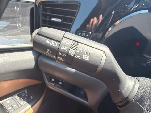 2025 Lexus NX 350 - Photo 24
