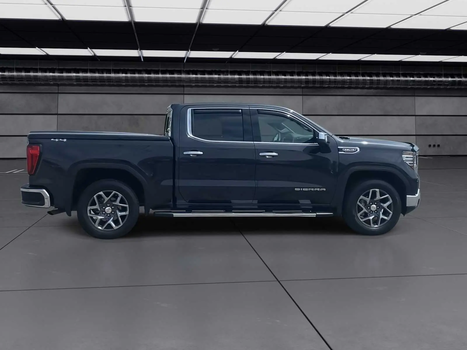 Used 2022 GMC Sierra 1500 SLT with VIN 1GTUUDED5NZ538138 for sale in Burns Harbor, IN