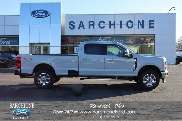 2026 Ford F-250 Super Duty Lariat's photo