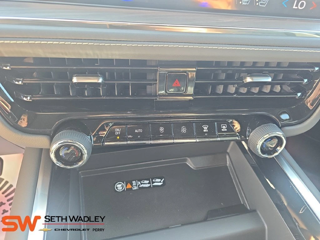 2026 Chevrolet Tahoe Premier - Photo 25