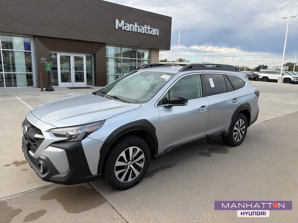 2023 Subaru Outback Premium
