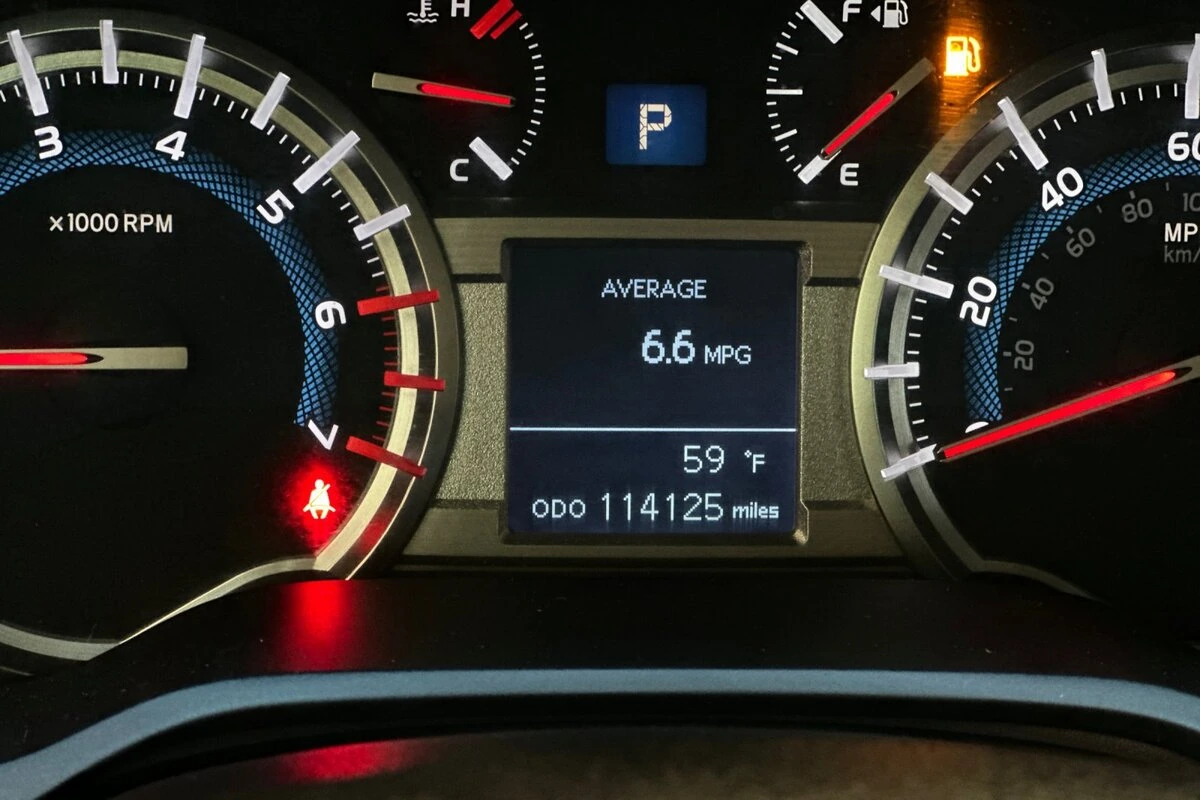 2019 Toyota 4Runner SR5 - Photo 24