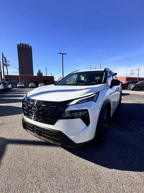 2026 Nissan Rogue SV's photo