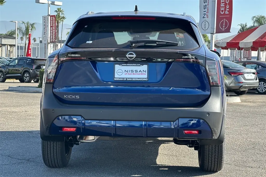 2026 Nissan Kicks SV photo 4