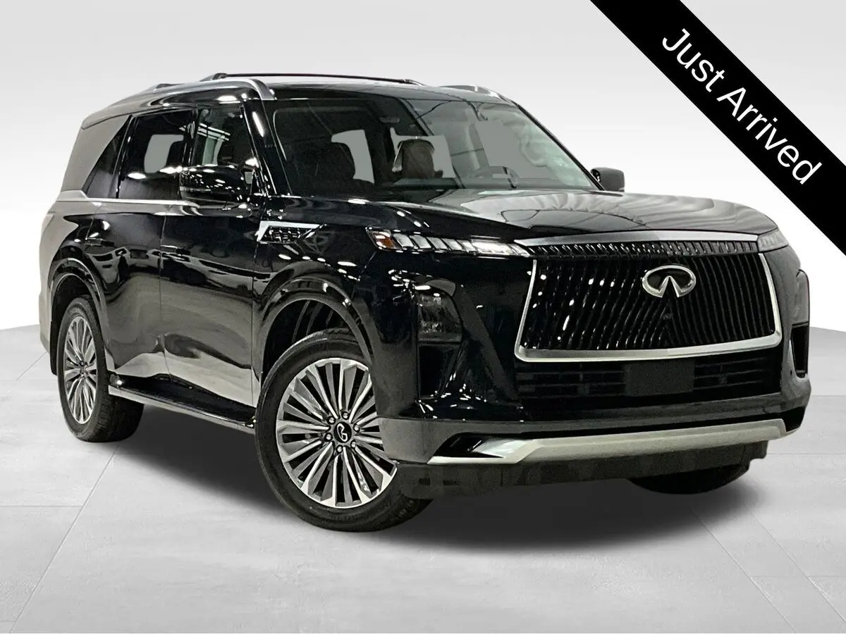 2025 INFINITI QX80 Sensory 4WD's photo