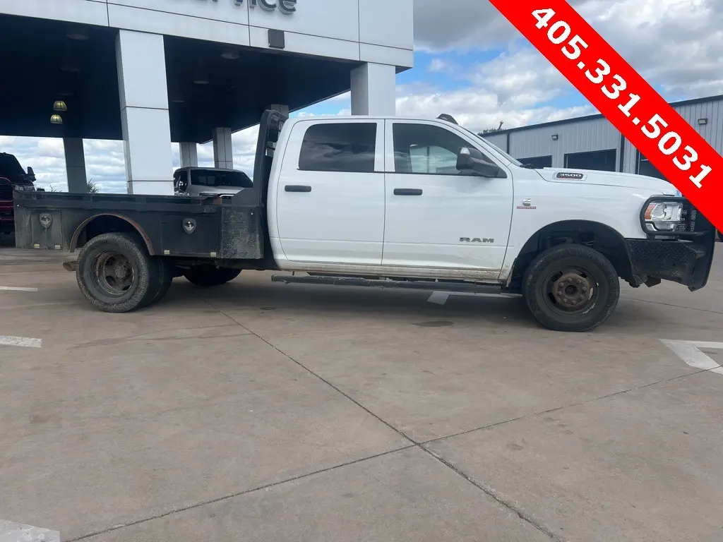 2020 Ram 3500 Tradesman photo 3