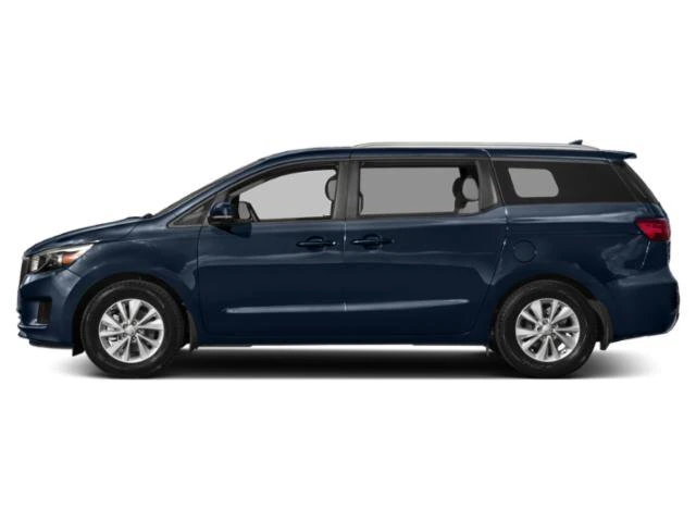 2016 Kia Sedona LX's photo