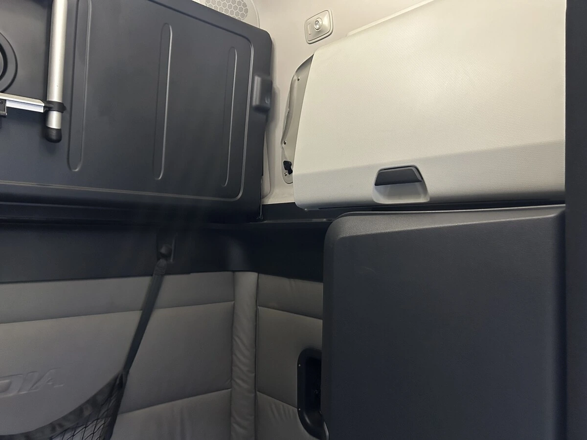 2022 Freightliner Cascadia - image 16