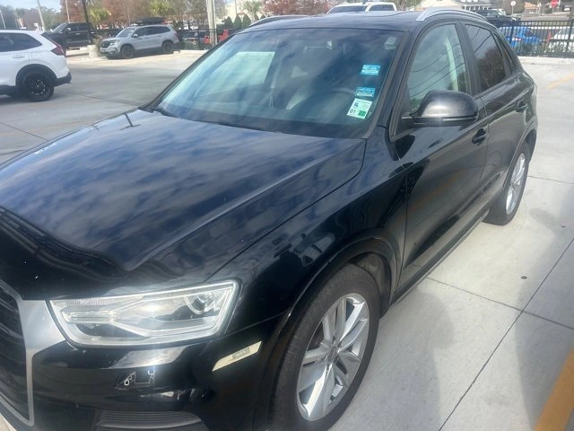 2017 Audi Q3 S Line Premium's photo