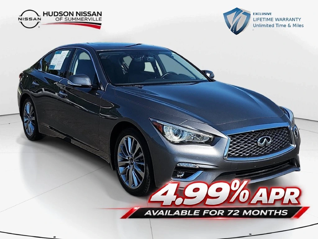 2023 INFINITI Q50 LUXE