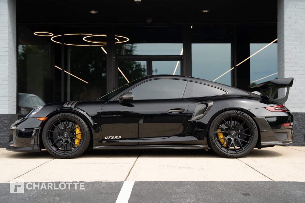 2018 Porsche 911 GT2 RS