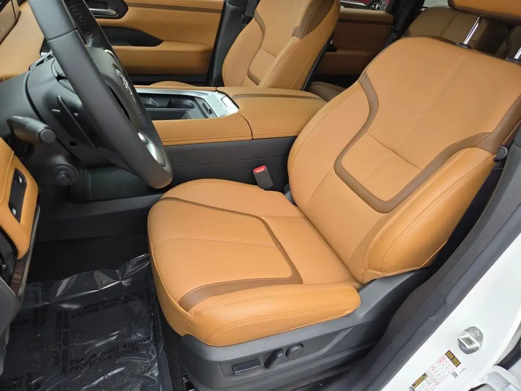 2026 Nissan Armada SL photo 32