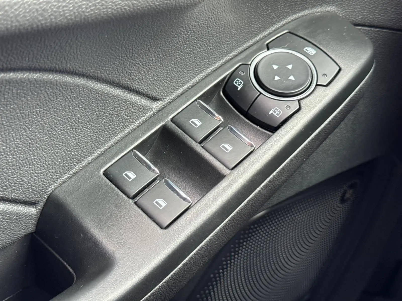 2024 Ford Escape ST-Line Select photo 22