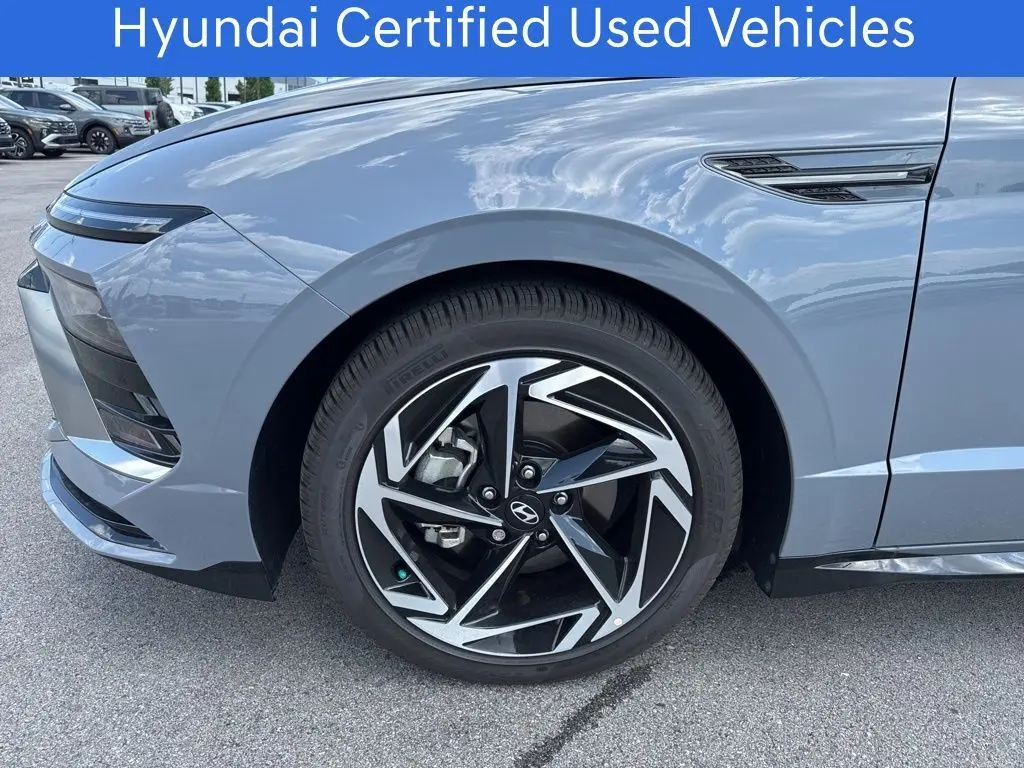 2025 Hyundai Sonata SE photo 8