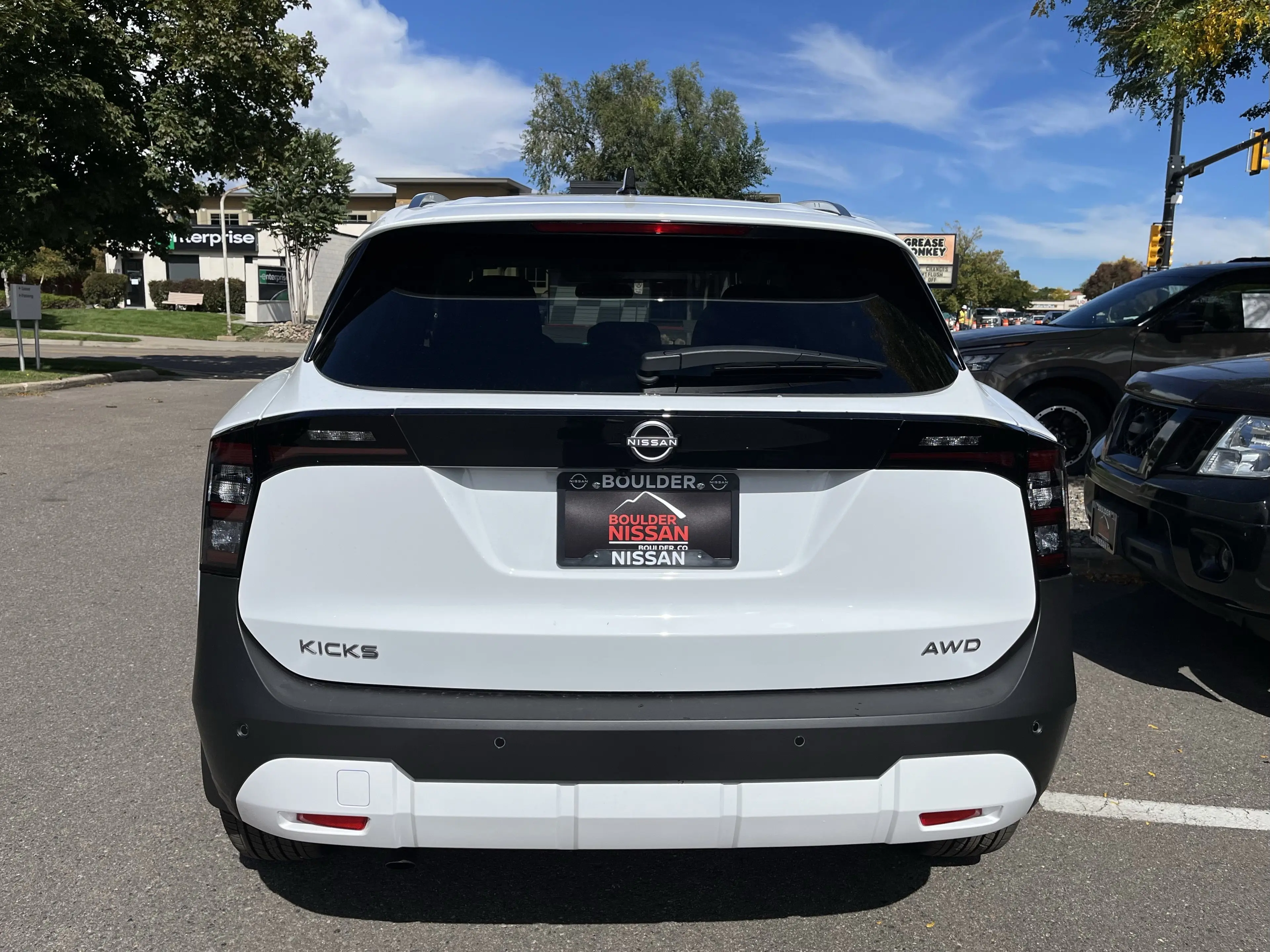 2026 Nissan Kicks SV photo 3