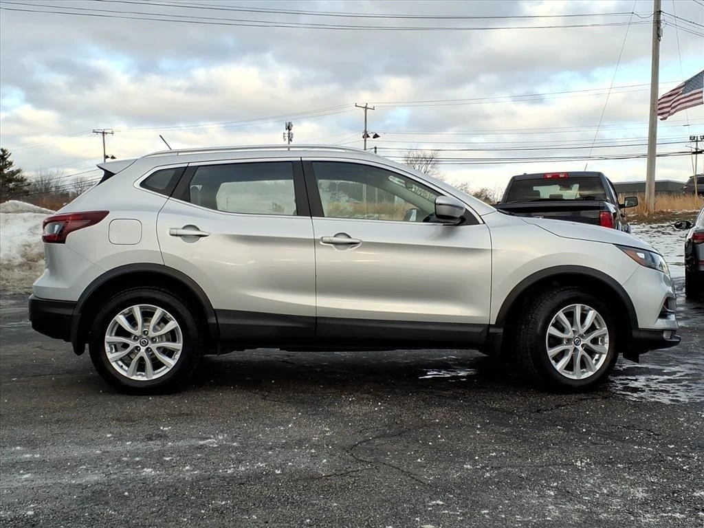 Used 2020 Nissan Rogue Sport SV with VIN JN1BJ1CW8LW648900 for sale in Stratham, NH