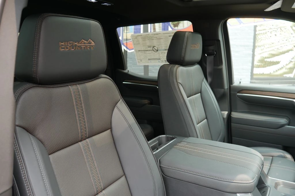 2026 Chevrolet Silverado 1500 High Country - Photo 14