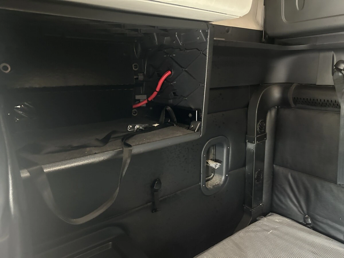 2025 Freightliner Cascadia - image 20