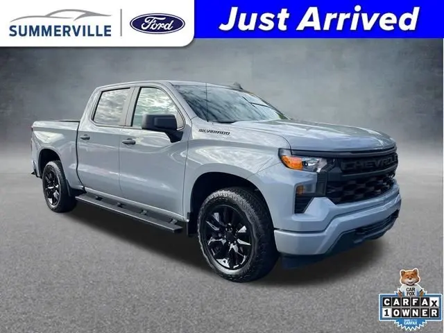 2024 Chevrolet Silverado 1500 Custom's photo