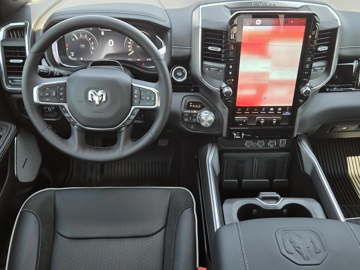 2026 RAM 1500 Laramie - Photo 8