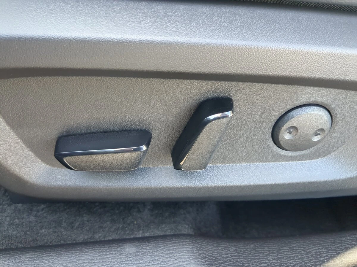 2026 Mitsubishi Outlander SEL - Photo 23