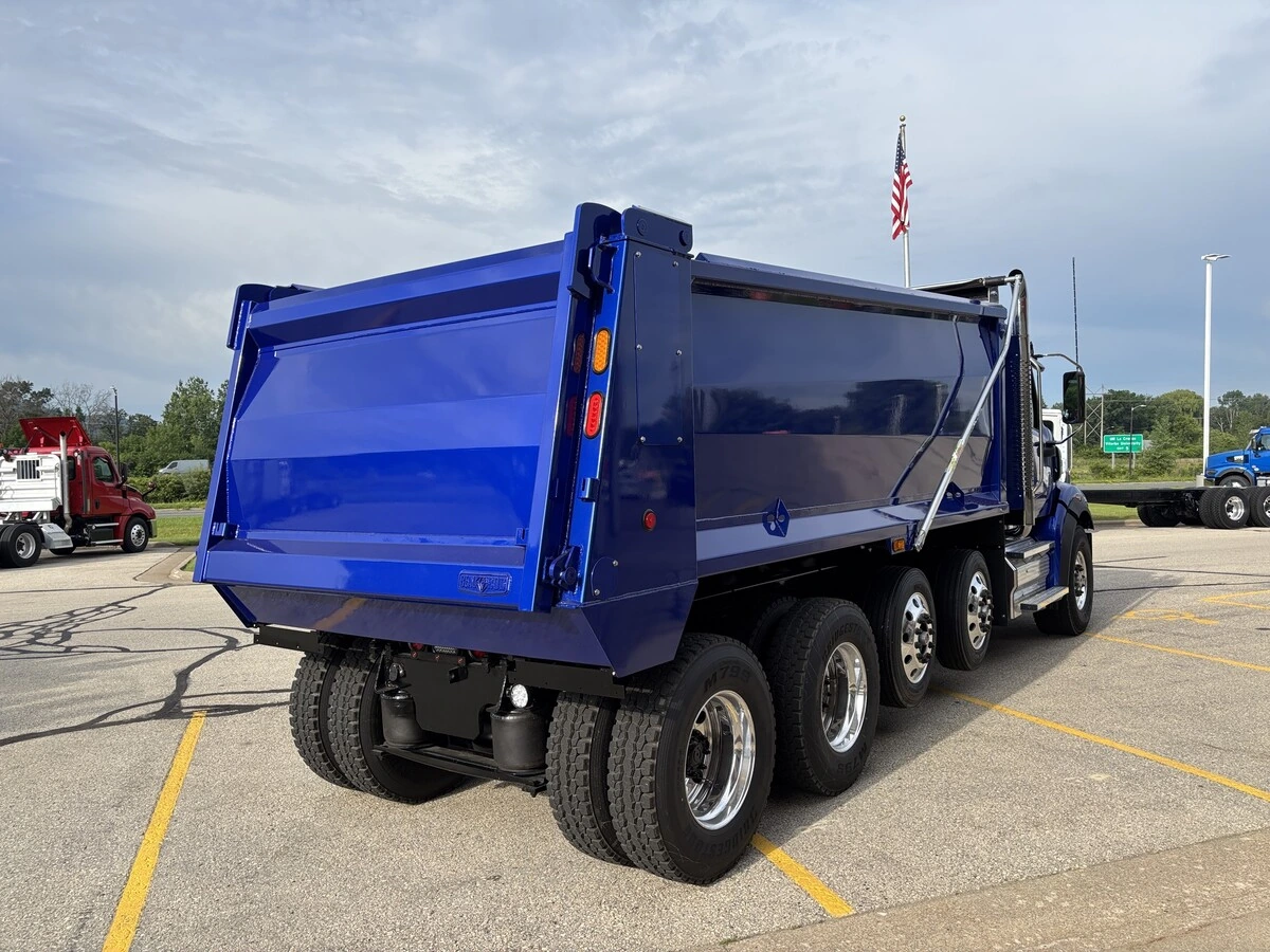 2027 Western Star 49X — photo 5