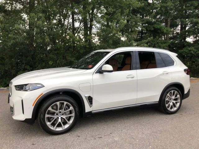 2026 BMW X5 50e - Photo 8