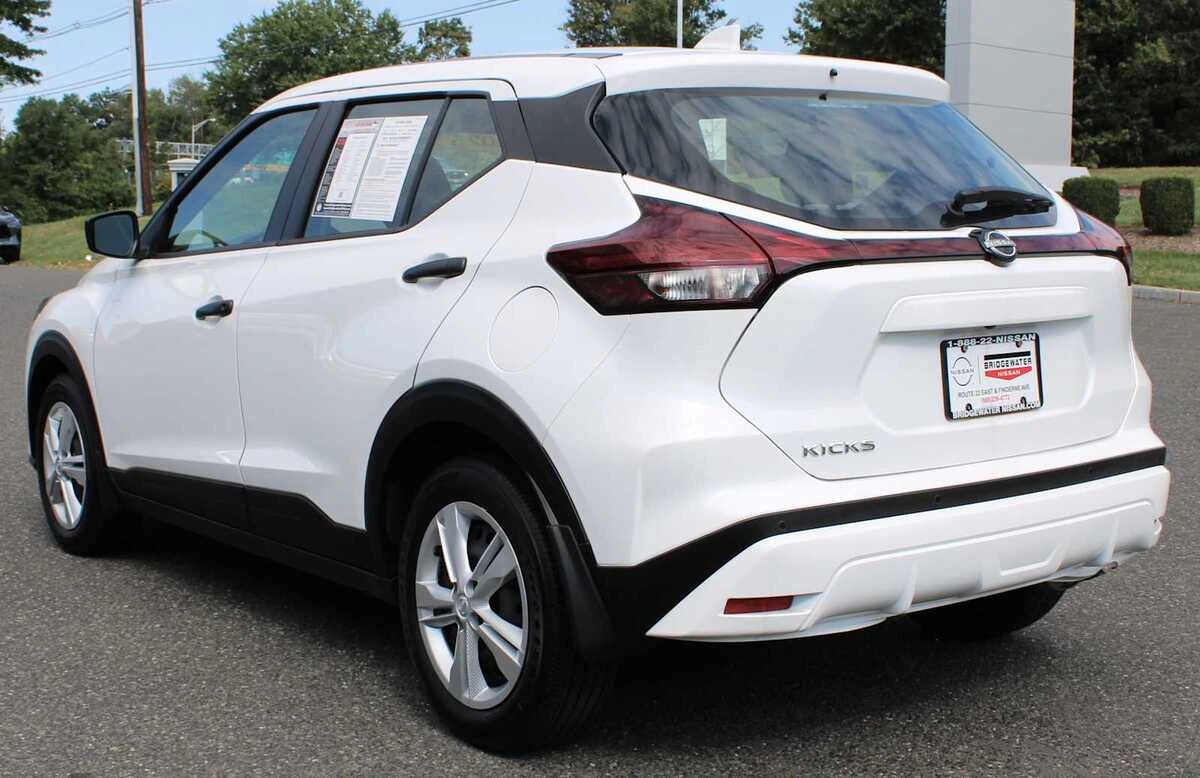 2025 Nissan KICKS PLAY Base - Photo 7