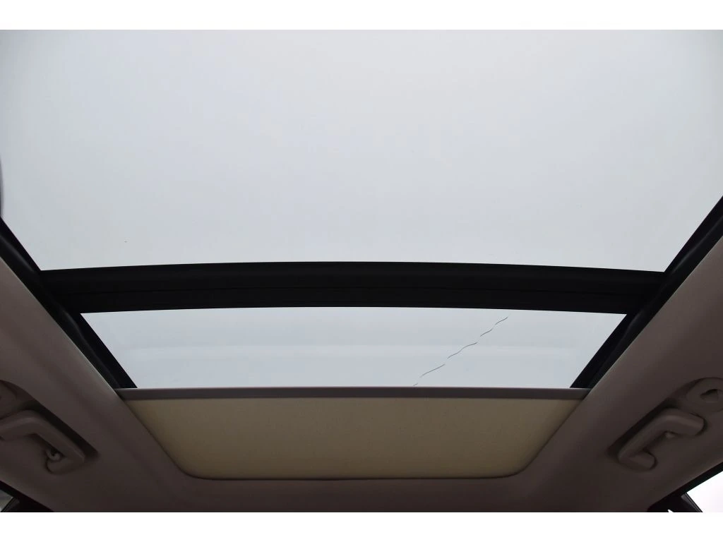 2023 Volvo - image 14