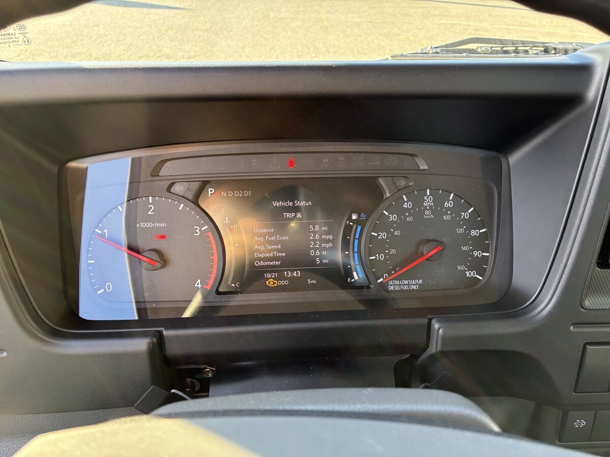 2026 Isuzu NRR in Mount Vernon, WA — photo 7