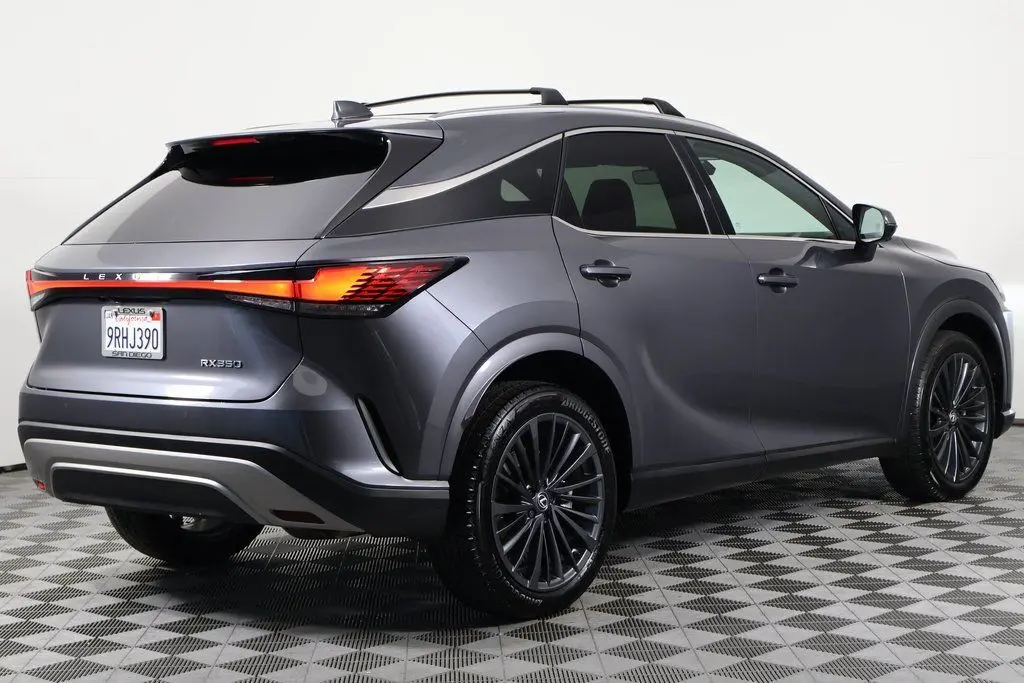 2025 Lexus RX 350 Premium photo 3