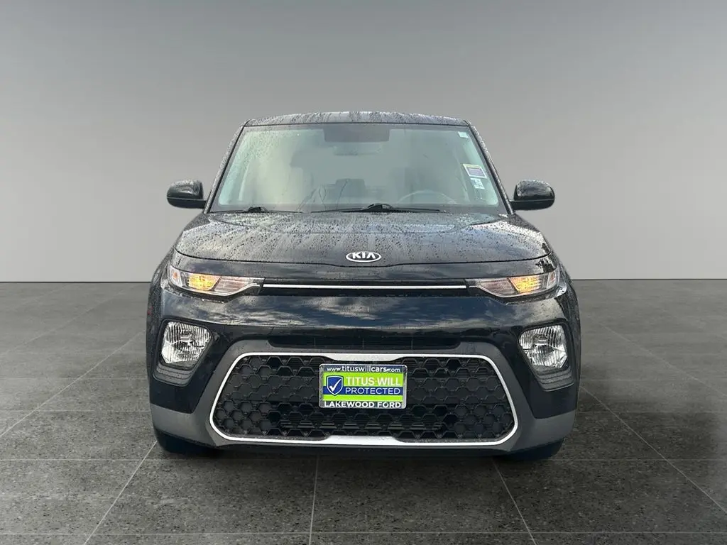 2021 Kia Soul LX photo 2
