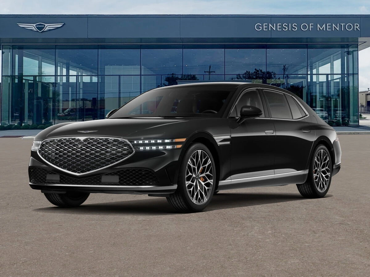 2026 GENESIS G90 Base's photo
