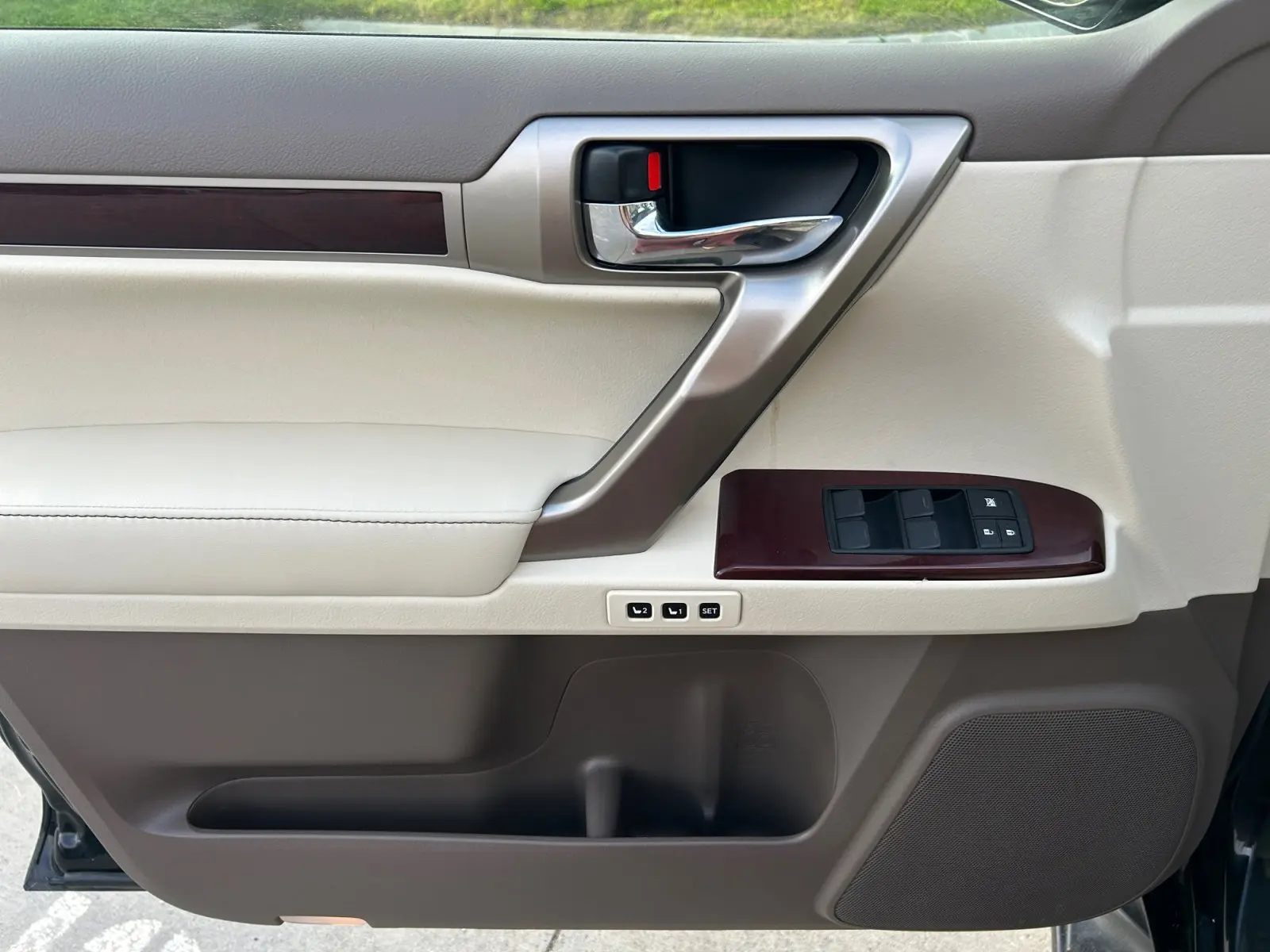 2018 Lexus GX 460 Luxury photo 18